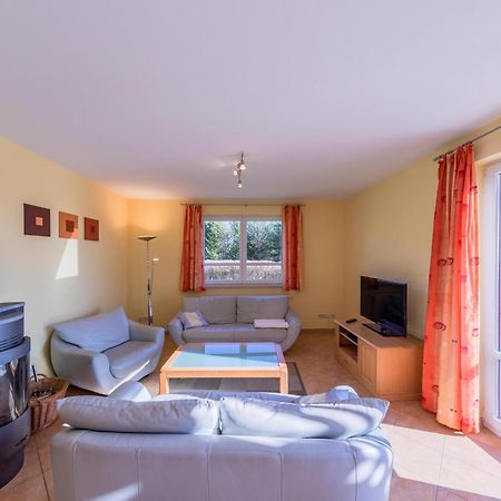 Storchenruh- Familienfreundliches Ferienhaus Mit Terrasse & Direkter Golfplatzlage Göhren-Lebbin Esterno foto